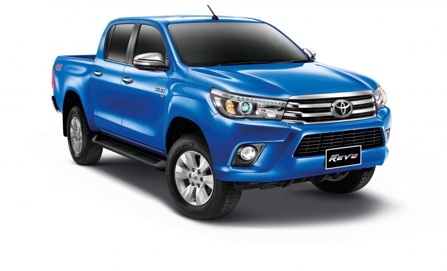  Toyota Hilux Revo Double Cab 4x4 2015 года  (TH) (фото 1 из 6)